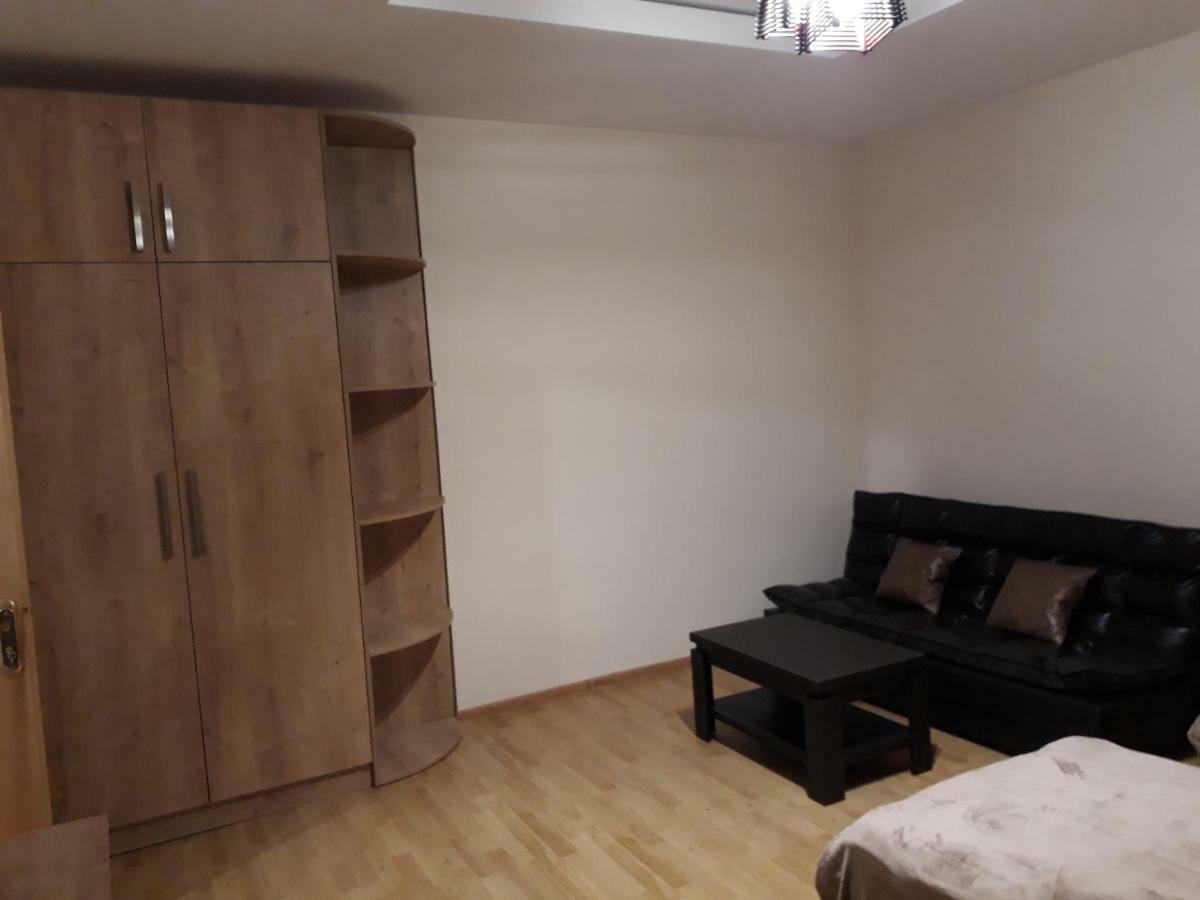 2 Bedroom Apartment In Chugureti Tbilisi Exteriér fotografie
